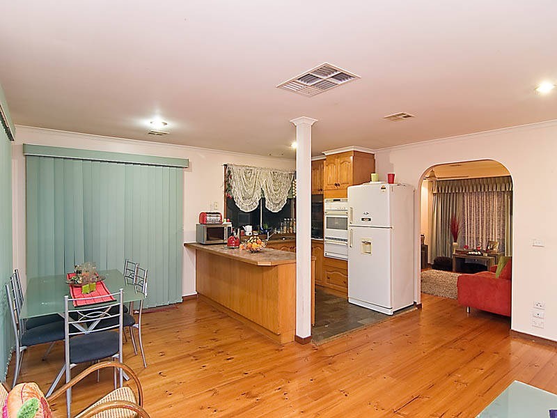 1 Elder Close, Meadow Heights VIC 3048