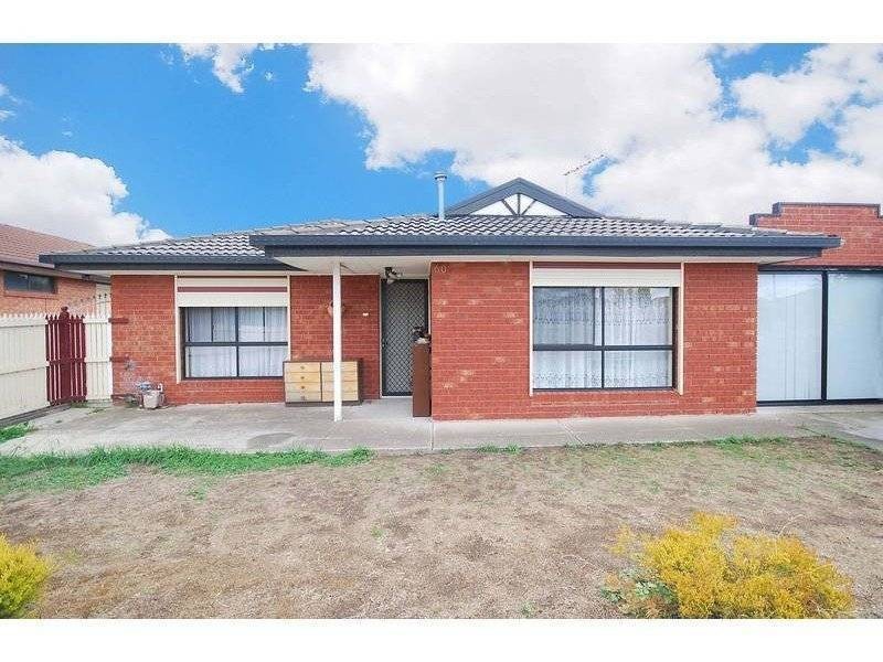 60 Ashleigh Crescent, Meadow Heights VIC 3048