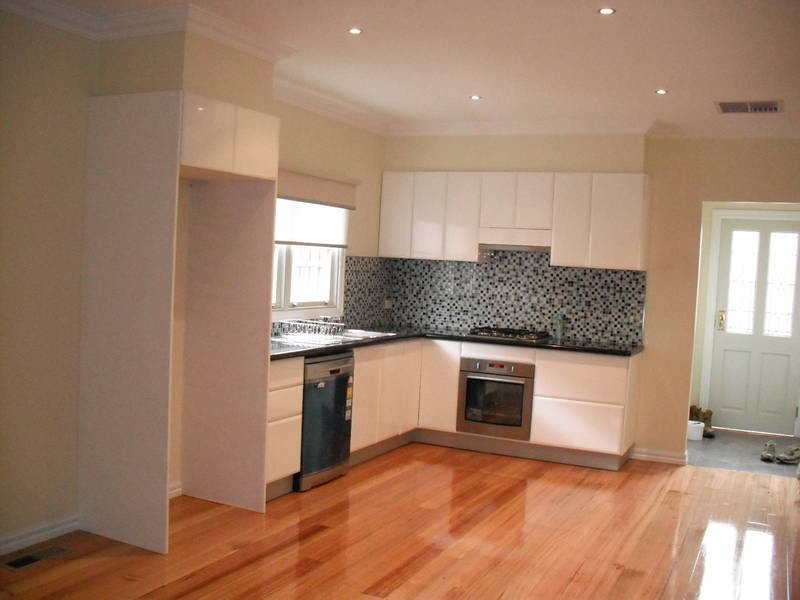 1/12  David Street, Hadfield VIC 3046