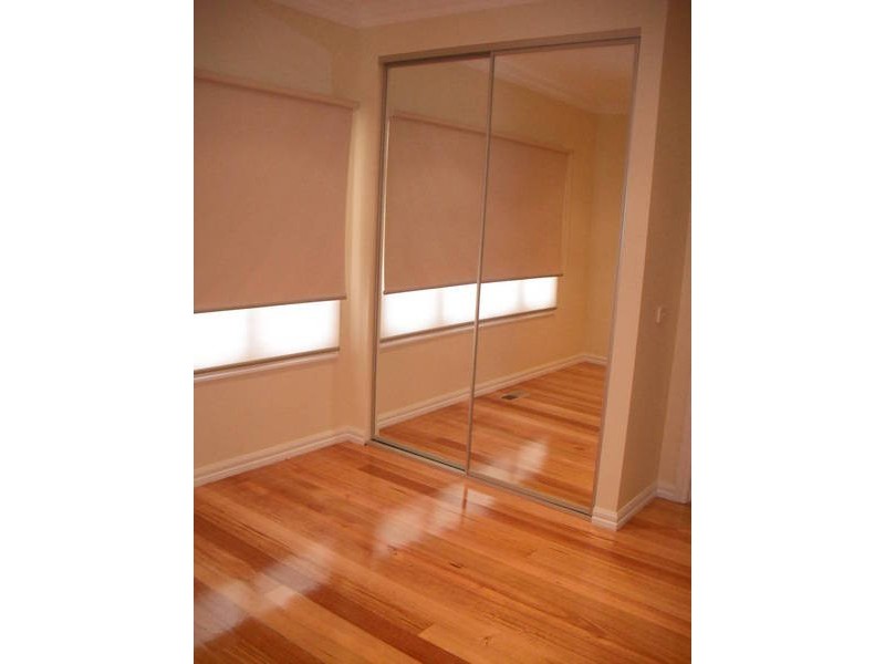 1/12  David Street, Hadfield VIC 3046