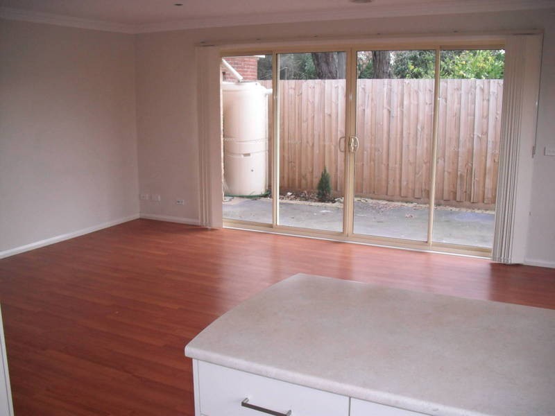 3/106-108 Widford Street, Glenroy VIC 3046
