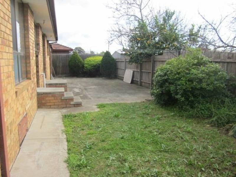 3/30 Geach Street, Dallas VIC 3047