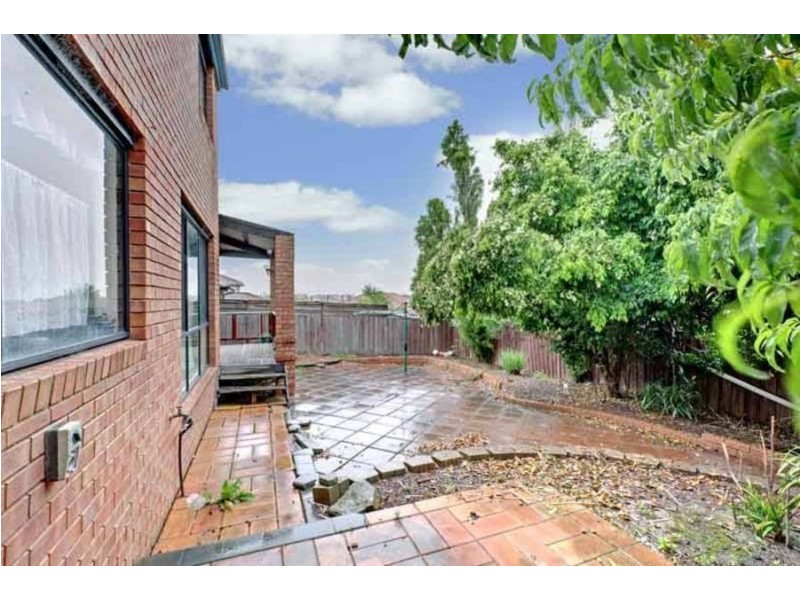 17  Banksia Place, Meadow Heights VIC 3048