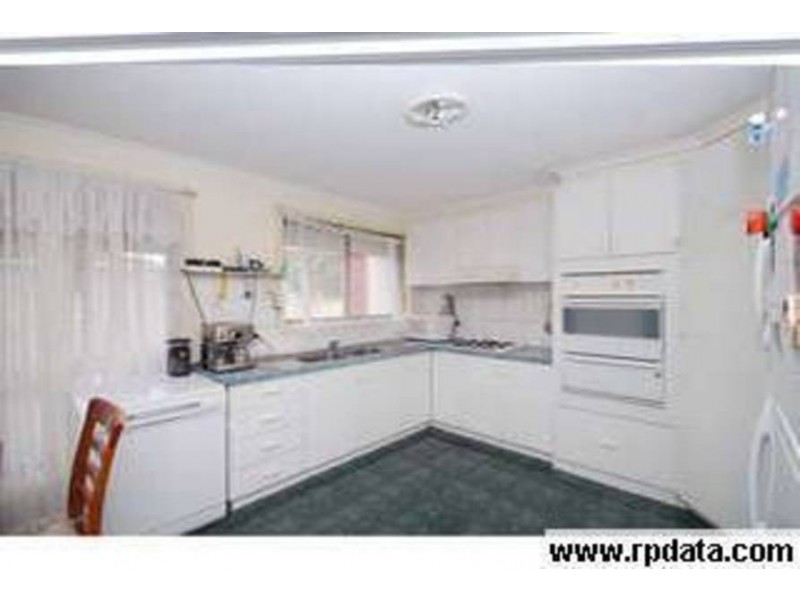 60 Ashleigh Crescent, Meadow Heights VIC 3048
