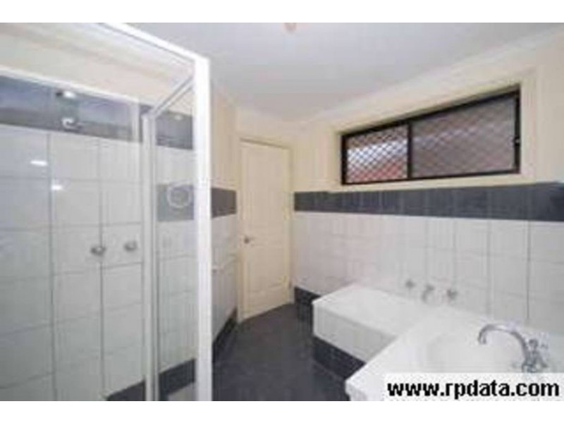 60 Ashleigh Crescent, Meadow Heights VIC 3048