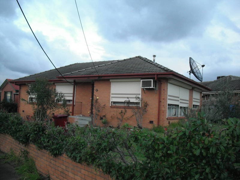 1 Guildford Crescent, Coolaroo VIC 3048