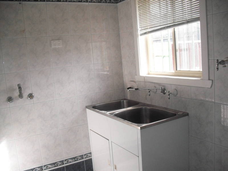 6  Mortlake Aveue, Dallas VIC 3047