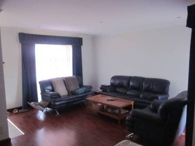 28 Jasmine  Court, Meadow Heights VIC 3048