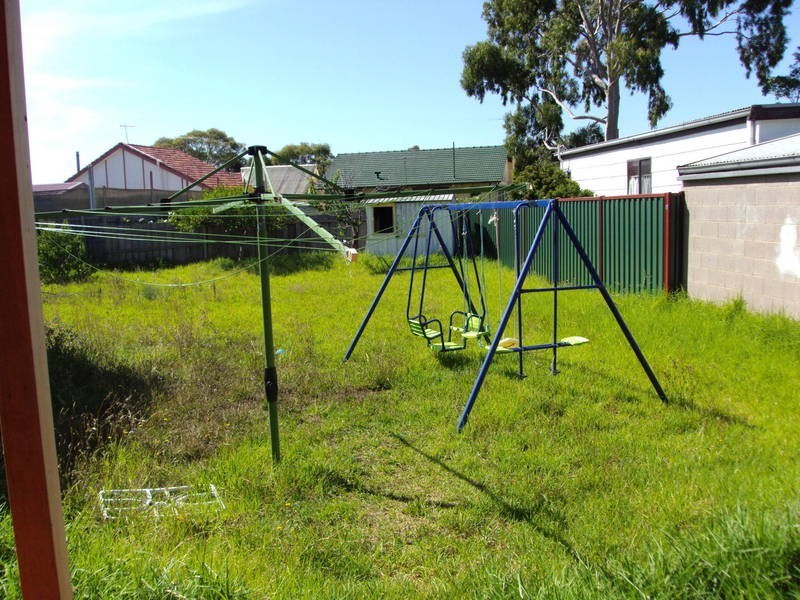 30 Lahinch Street, Broadmeadows VIC 3047