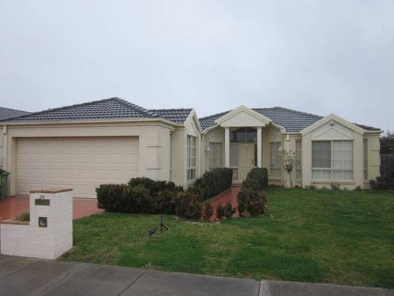 36 WISLA CIRCUIT, Roxburgh Park VIC 3064