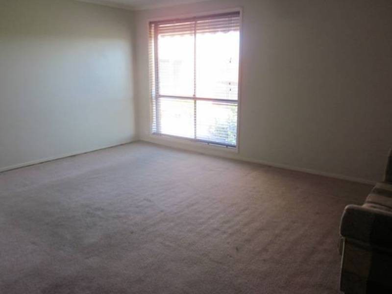 6/6 SHANKLAND BLVD, Meadow Heights VIC 3048