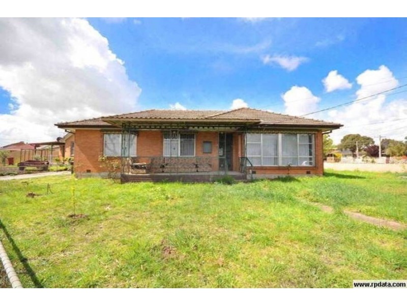 8 Rye Street, Dallas VIC 3047