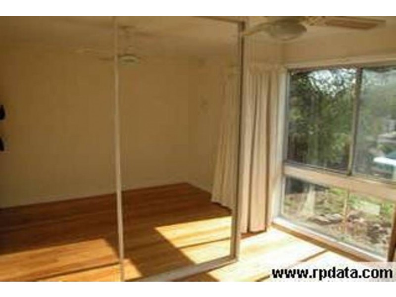 10 Lubeck Court, Meadow Heights VIC 3048