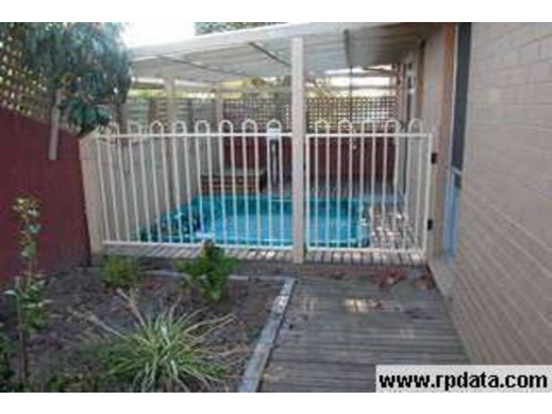 10 Lubeck Court, Meadow Heights VIC 3048