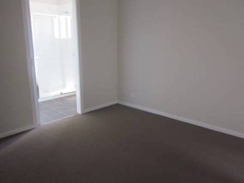 5 Rivvette Street, Craigieburn VIC 3064