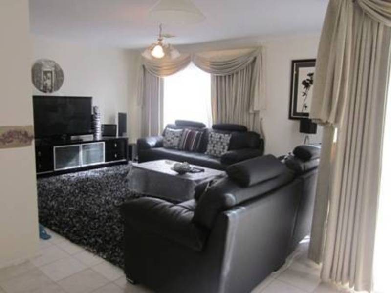 6 Yatton Place, Craigieburn VIC 3064