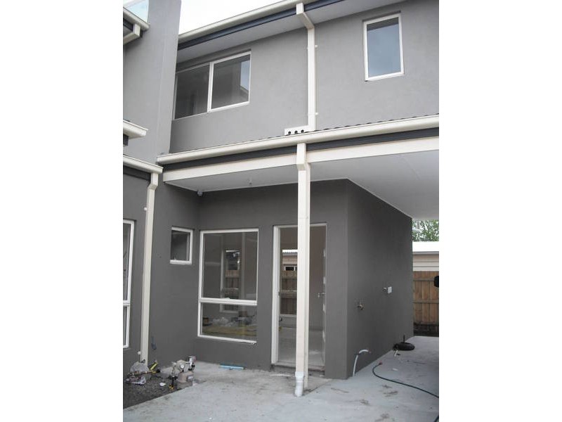 2/12 Holberry St, Broadmeadows VIC 3047