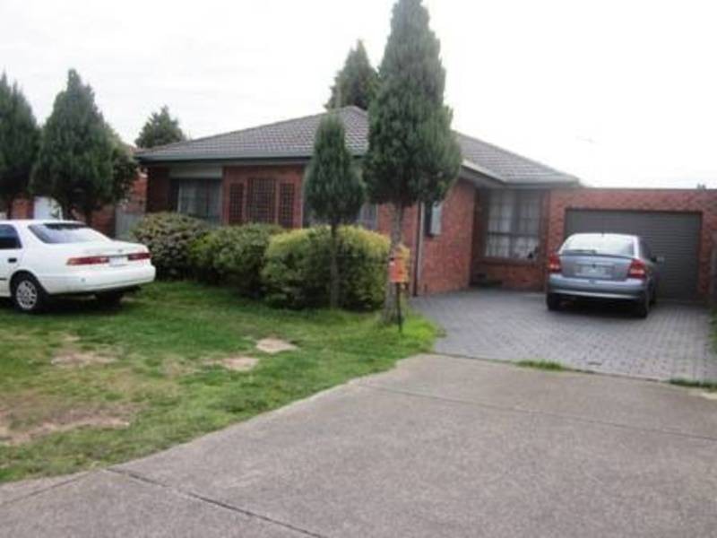 40 Fuschia Place, Meadow Heights VIC 3048