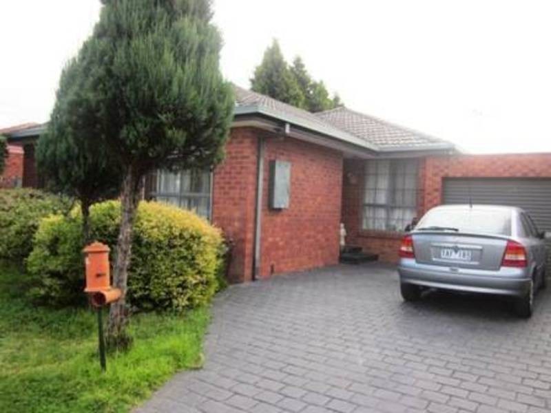 40 Fuschia Place, Meadow Heights VIC 3048