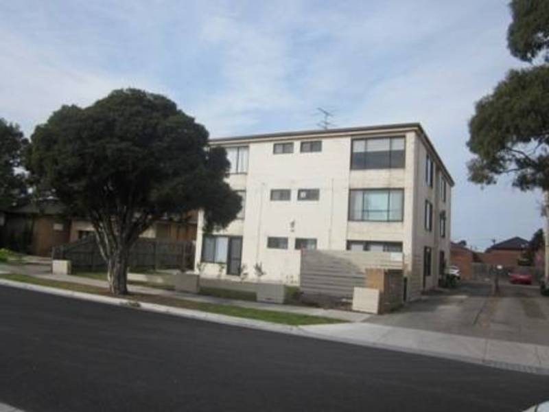 12/14 Salisbury Street, Glenroy VIC 3046