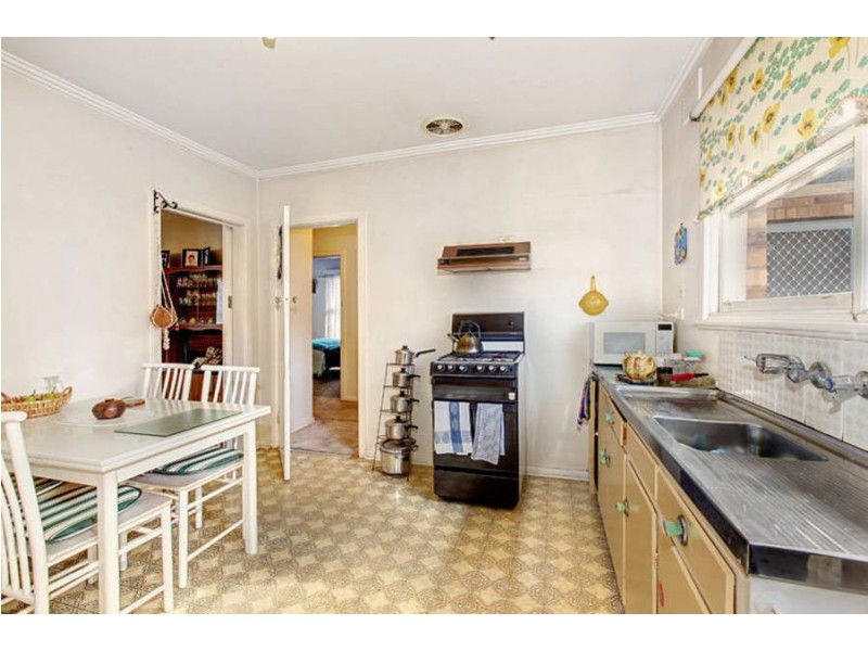 132 Middle Street, Glenroy VIC 3046