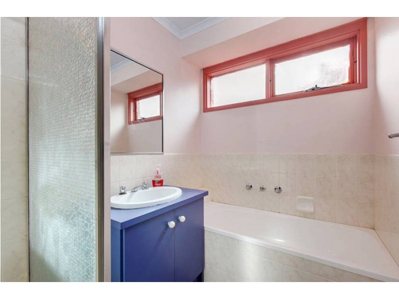 7  Magnolia Boulevard, Meadow Heights VIC 3048