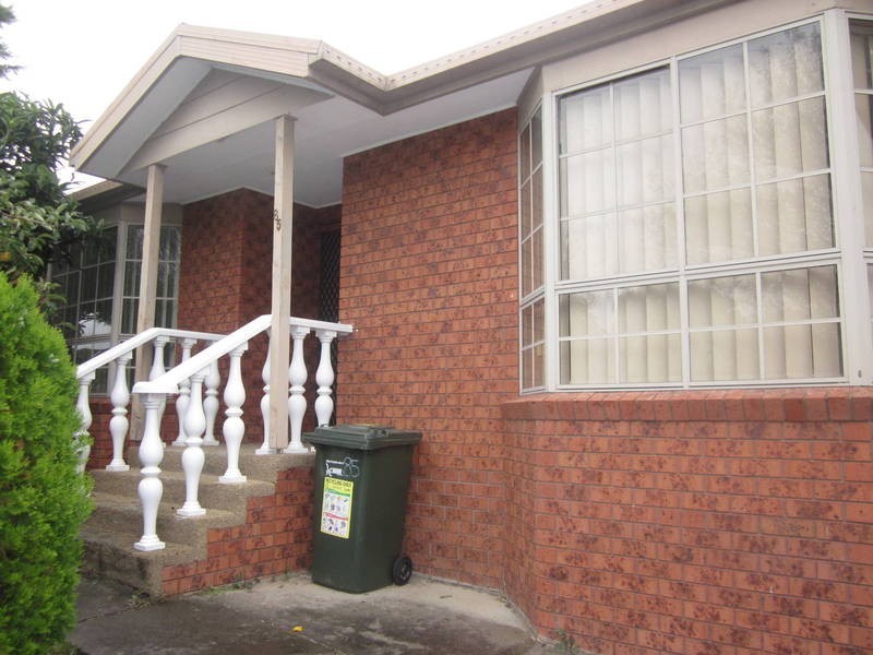 85 Cassinia Crescent, Meadow Heights VIC 3048