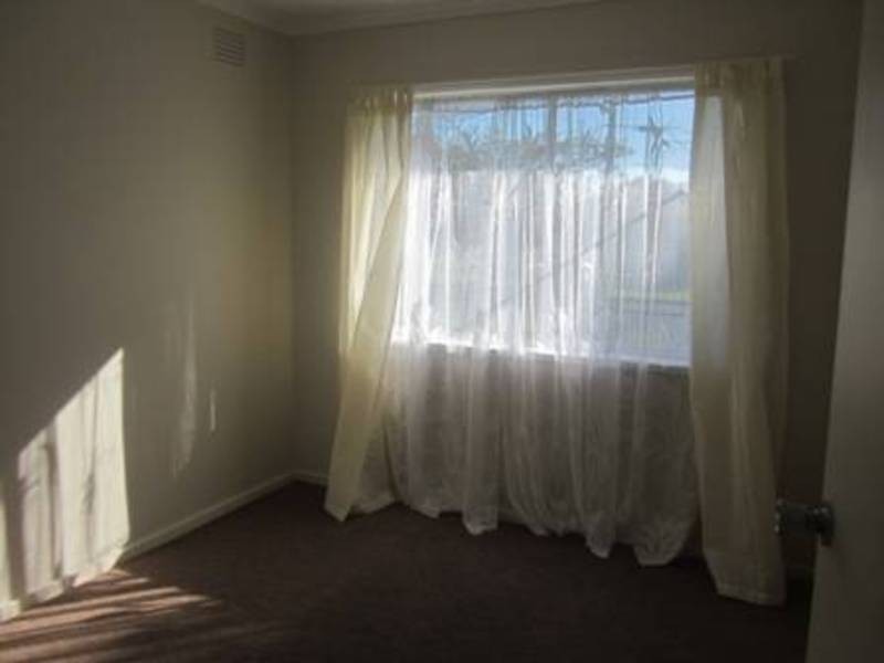 1 Humevale Court, Meadow Heights VIC 3048