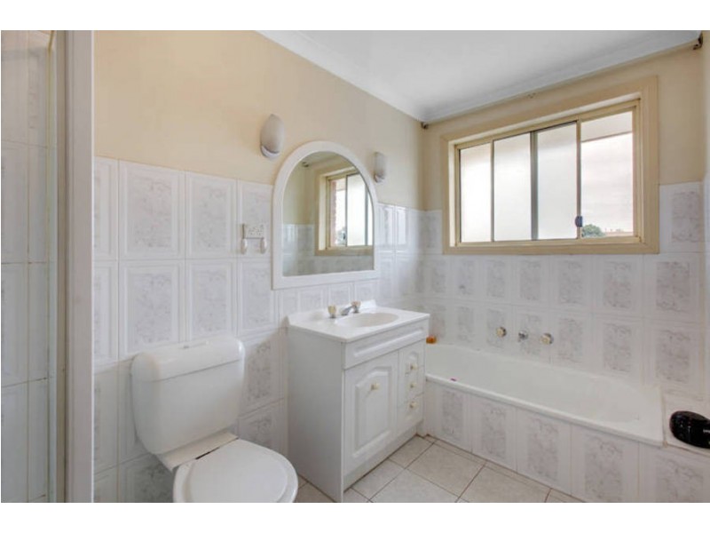 2/83 STATION ROAD, Glenroy VIC 3046