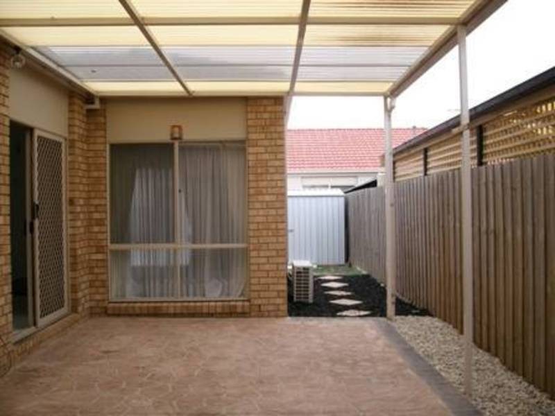 40 Limpopa Square, Roxburgh Park VIC 3064