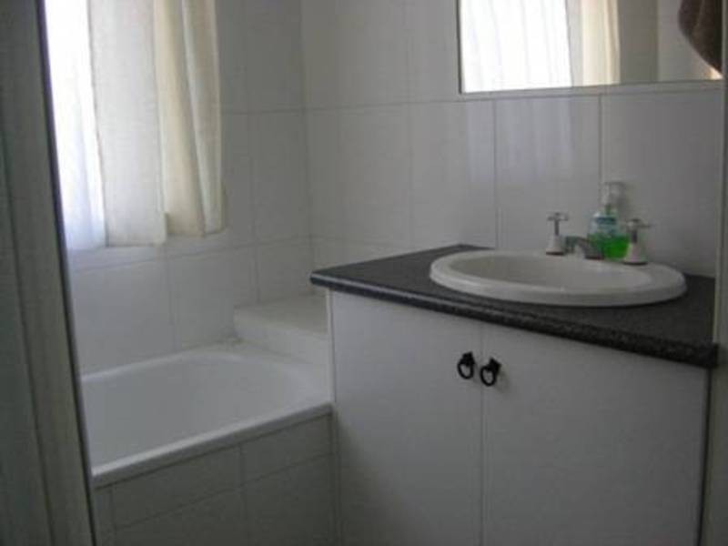 39 Rio Grande Drive, Roxburgh Park VIC 3064