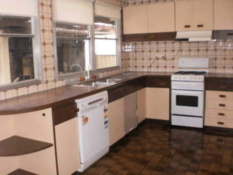 18 Kiewa Street, Dallas VIC 3047