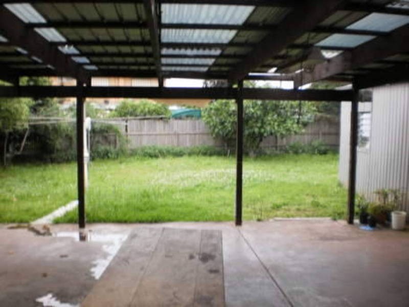 18 Kiewa Street, Dallas VIC 3047