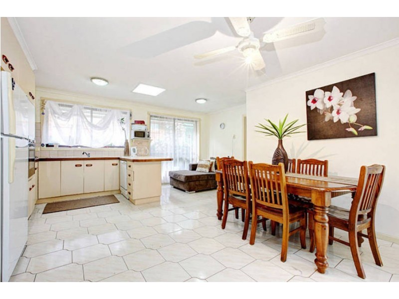 12 Woods Close, Meadow Heights VIC 3048