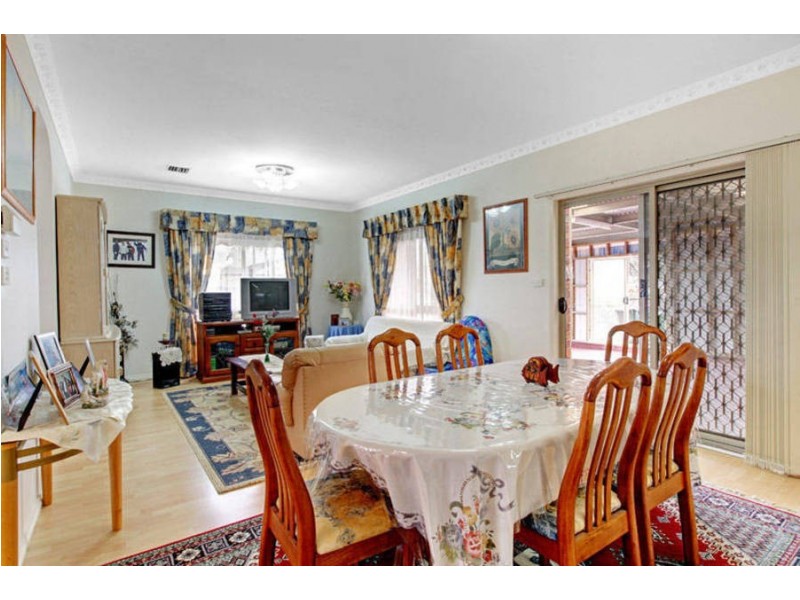 8  Hawker Avenue, Roxburgh Park VIC 3064