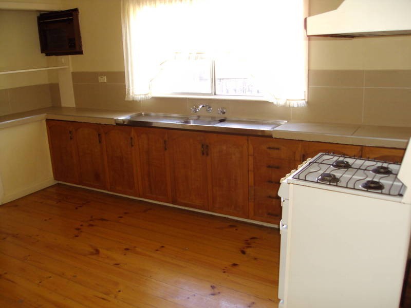 40 Pengana Avenue, Glenroy VIC 3046