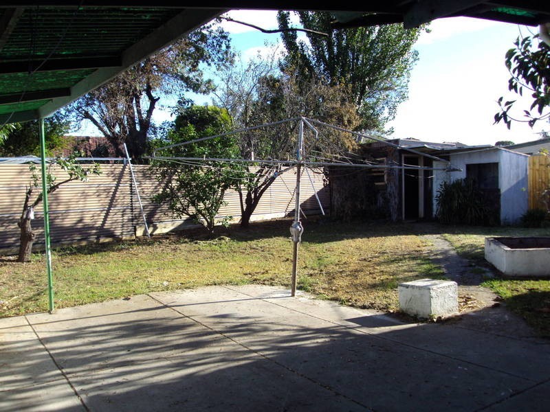 40 Pengana Avenue, Glenroy VIC 3046