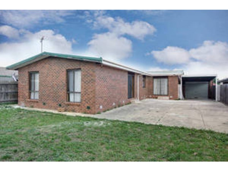 20 Cassinia Crescent, Meadow Heights VIC 3048