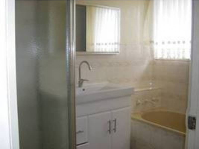 6 Tooradin Avenue, Dallas VIC 3047