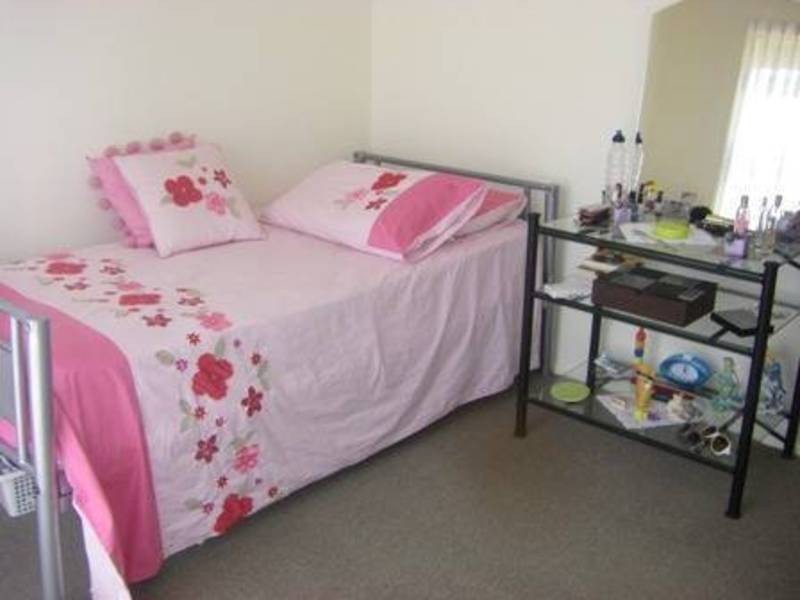 99 Ashleigh Crescent, Meadow Heights VIC 3048