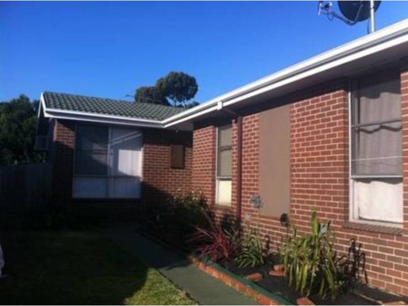 7 Moyne Cresent, Coolaroo VIC 3048