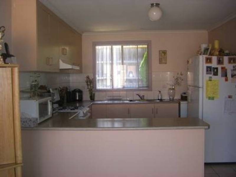 54 Eucalyptus Place, Meadow Heights VIC 3048