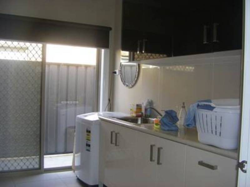 32 Beechworth Avenue, Greenvale VIC 3059