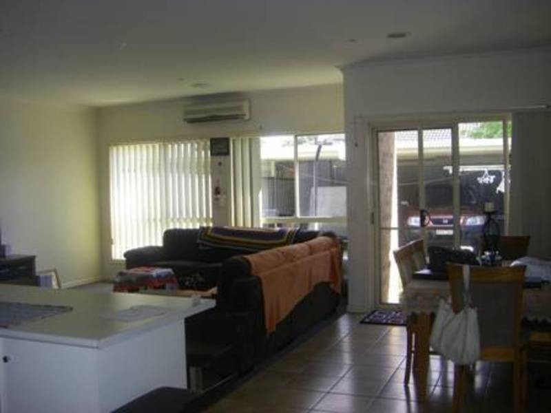 3 Grenville Terrace, Roxburgh Park VIC 3064