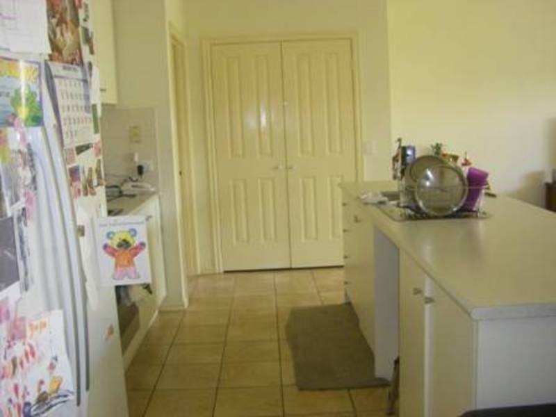 3 Grenville Terrace, Roxburgh Park VIC 3064