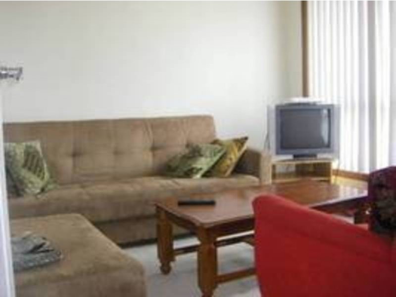 2/8 Bond Court, Meadow Heights VIC 3048