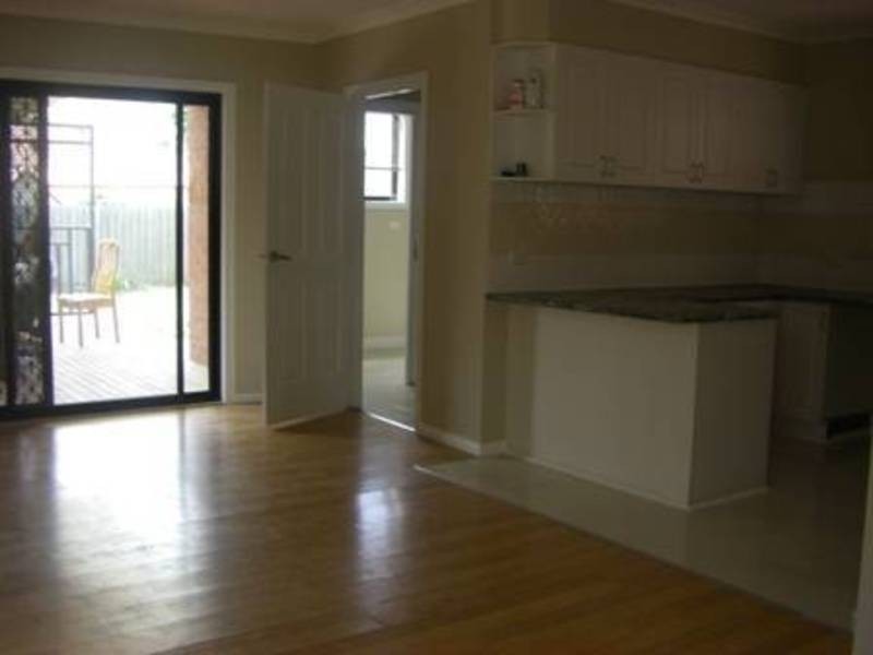 40 Paroo Avenue, Roxburgh Park VIC 3064