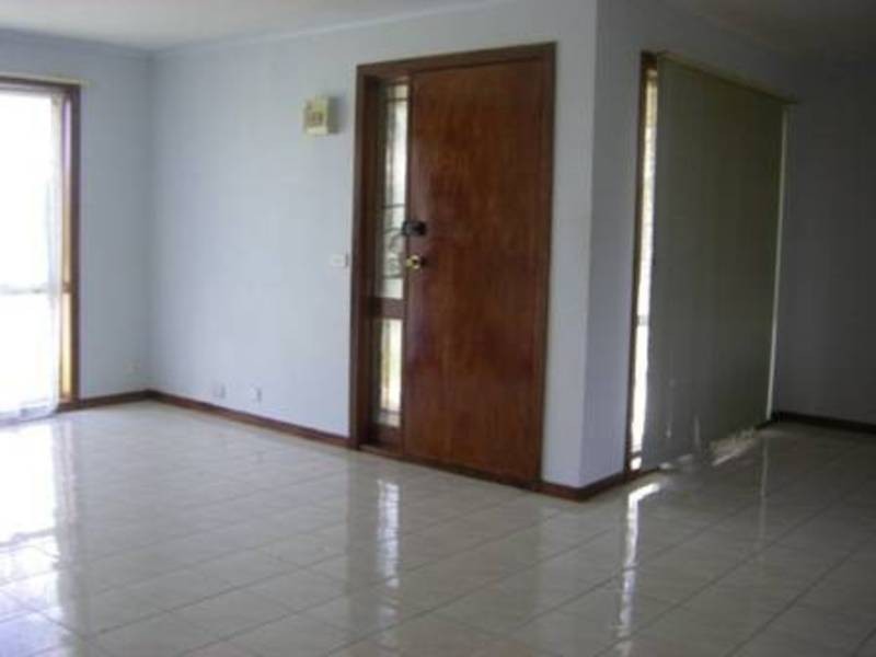 17A Shoak Court, Meadow Heights VIC 3048