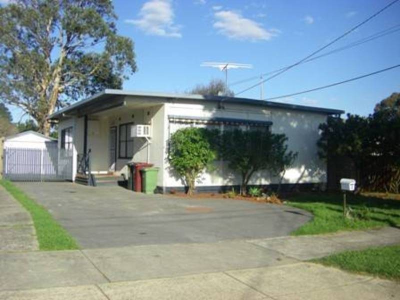 4 Gosford Crescent, Broadmeadows VIC 3047
