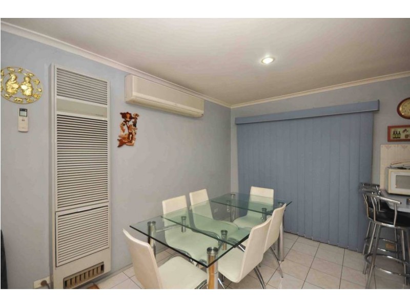 15 Clematis Court, Meadow Heights VIC 3048